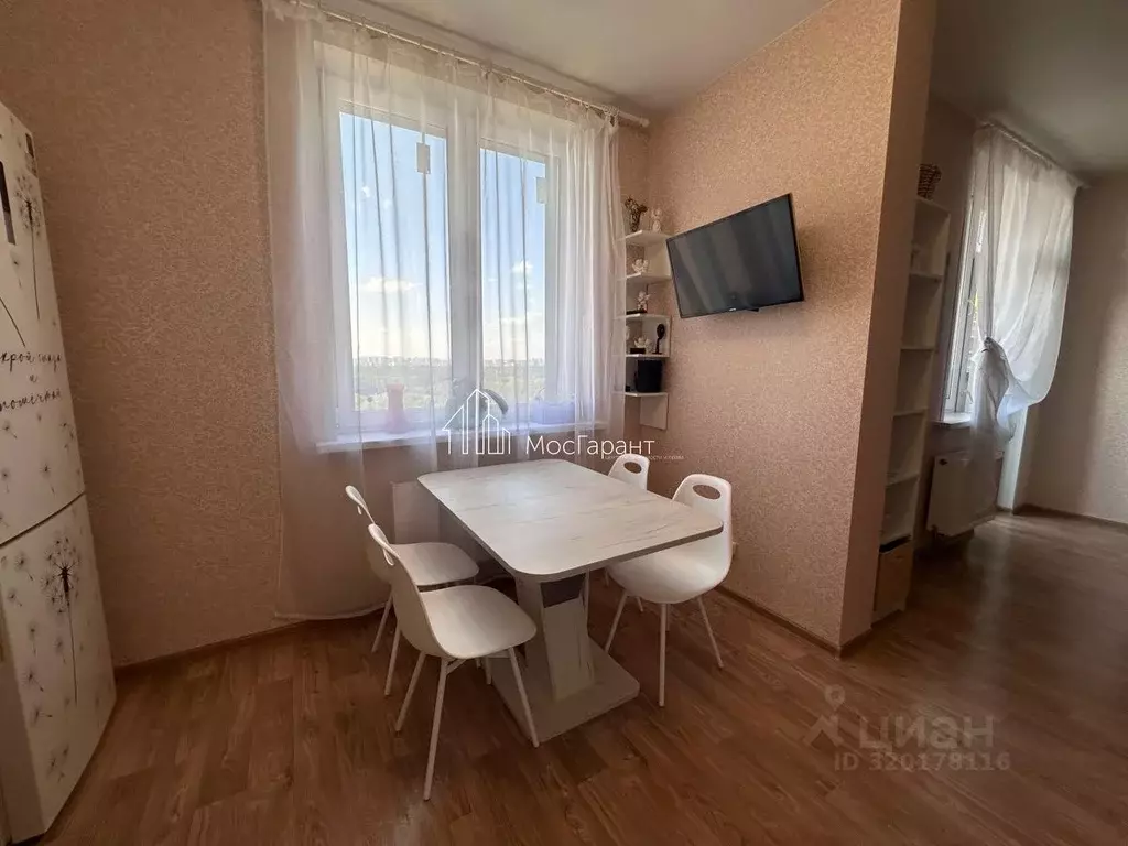 3-к кв. Москва Рублевское ш., 70к1 (85.0 м) - Фото 1