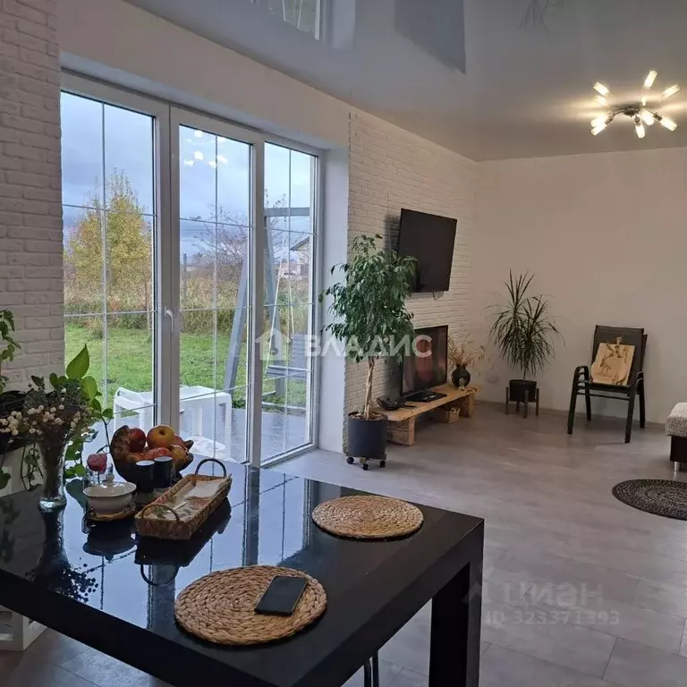 Дом в Калининградская область, Гурьевский муниципальный округ, пос. ... - Фото 1