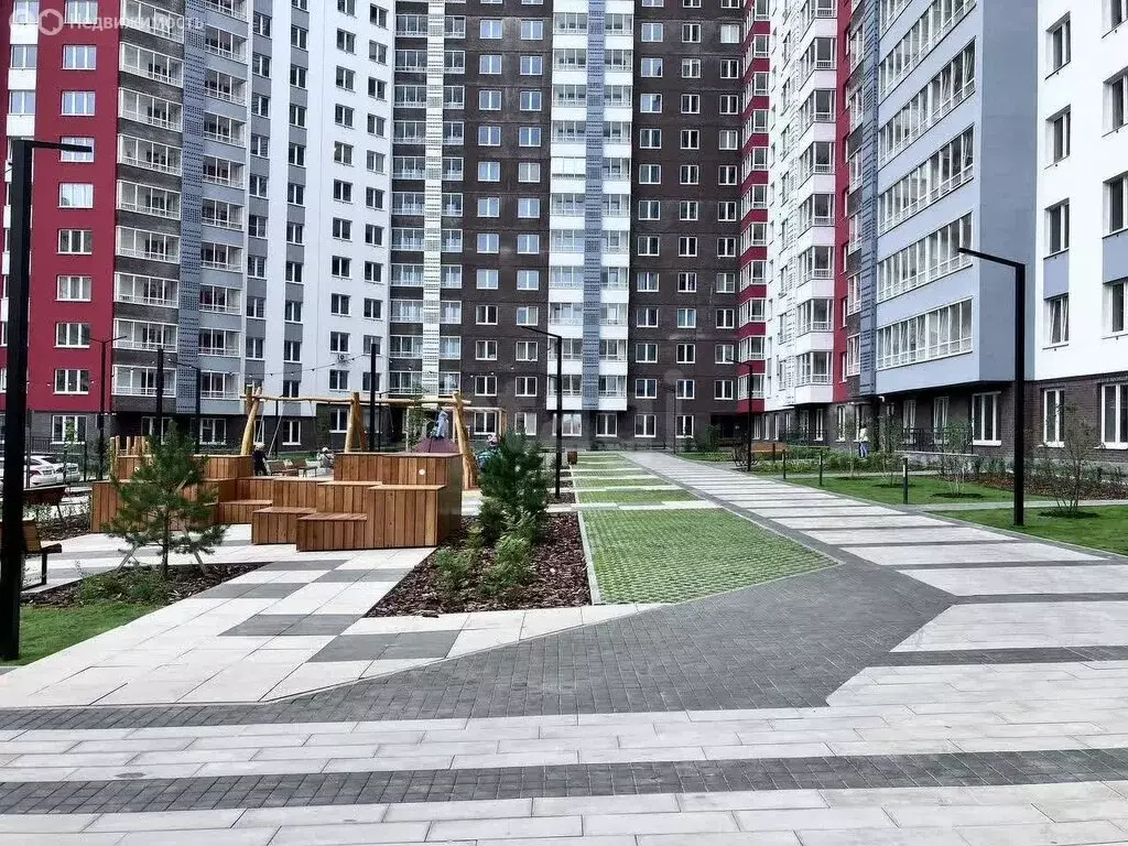 3-комнатная квартира: Ижевск, улица Холмогорова, 89 (60.2 м) - Фото 1