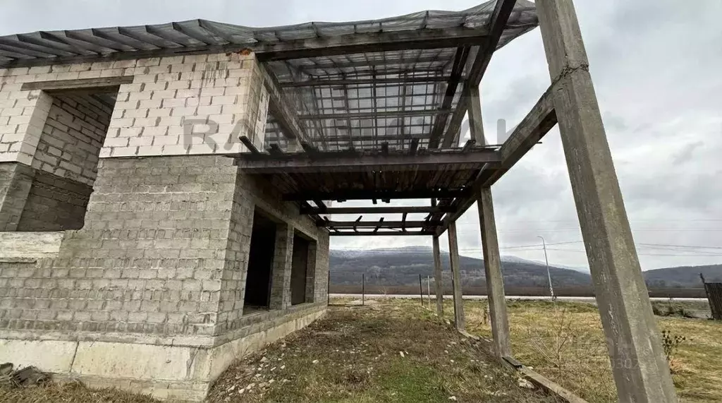 Дом в Адыгея, Майкопский район, Тимирязевское с/пос, Шунтук хут. ул. ... - Фото 2