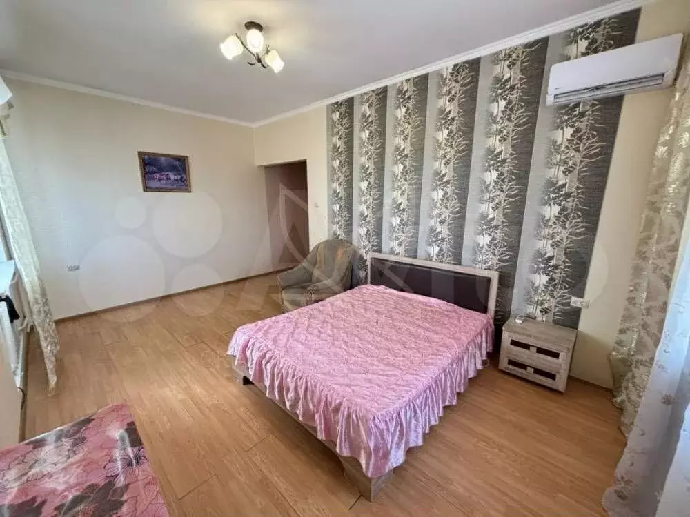 2-к. квартира, 55 м, 4/4 эт. - Фото 0