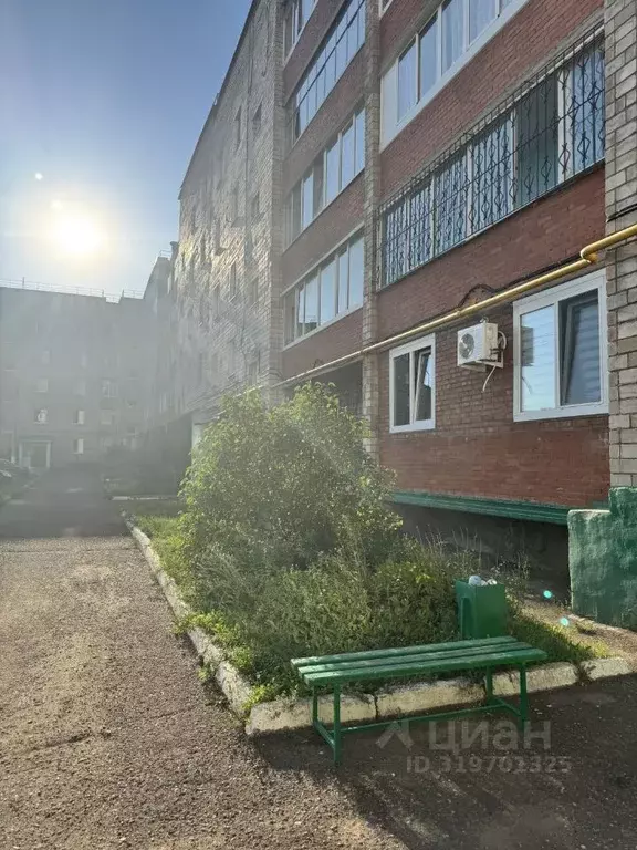 3-к кв. Башкортостан, Благовещенск ул. Комарова, 31 (57.7 м) - Фото 1