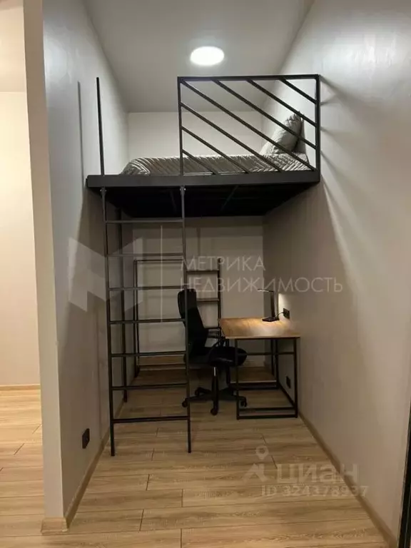 Студия Тюменская область, Тюмень ул. 9 Января, 160к1 (34.0 м) - Фото 1