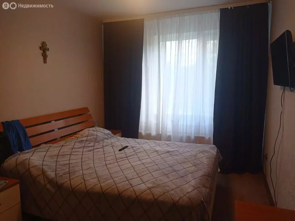 3-комнатная квартира: Санкт-Петербург, улица Пограничника Гарькавого, ... - Фото 2