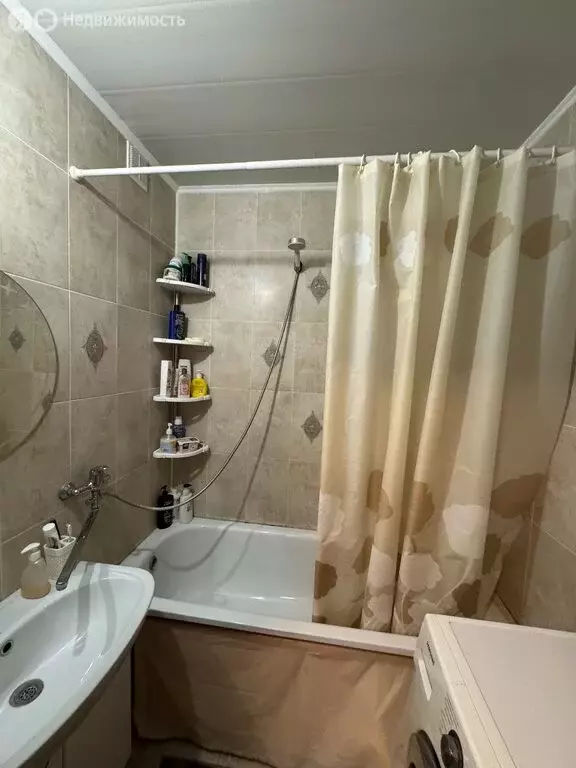 3-комнатная квартира: Старый Оскол, микрорайон Рудничный, 12А (61 м) - Фото 1