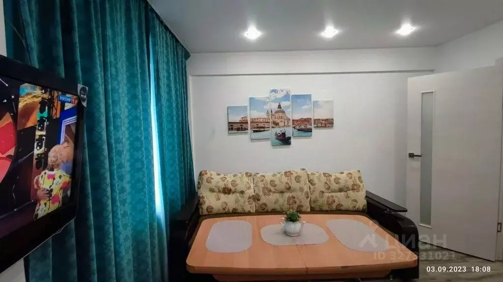 3-к кв. Омская область, Омск Городок Нефтяников мкр, ул. 22 Апреля, 4А ... - Фото 1