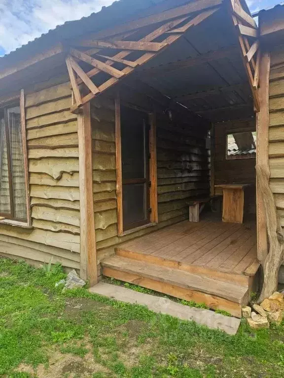 Дом в Алтай, Улаганский район, с. Акташ ул. Мира, 6 (24 м) - Фото 2