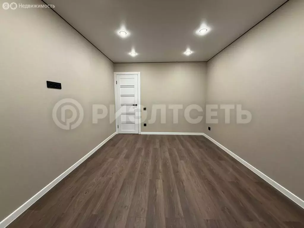 2-комнатная квартира: Мурманск, улица Алексея Хлобыстова, 30 (42 м) - Фото 1