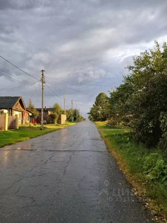 Участок в Свердловская область, Горноуральский муниципальный округ, с. ... - Фото 0