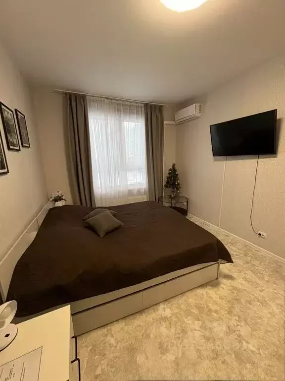 1-к кв. Татарстан, Казань ул. Братьев Батталовых, 27к2 (35.0 м) - Фото 1