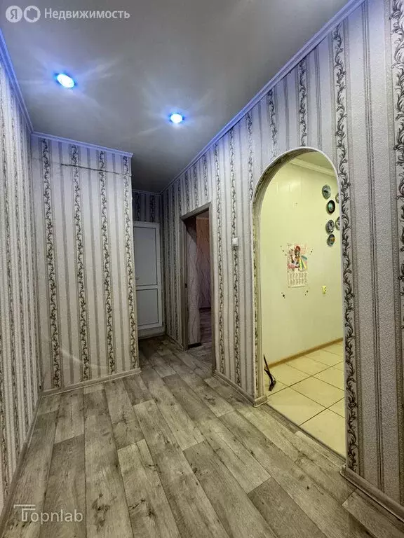 2-комнатная квартира: Нариманов, Набережная улица, 16 (47.2 м) - Фото 2