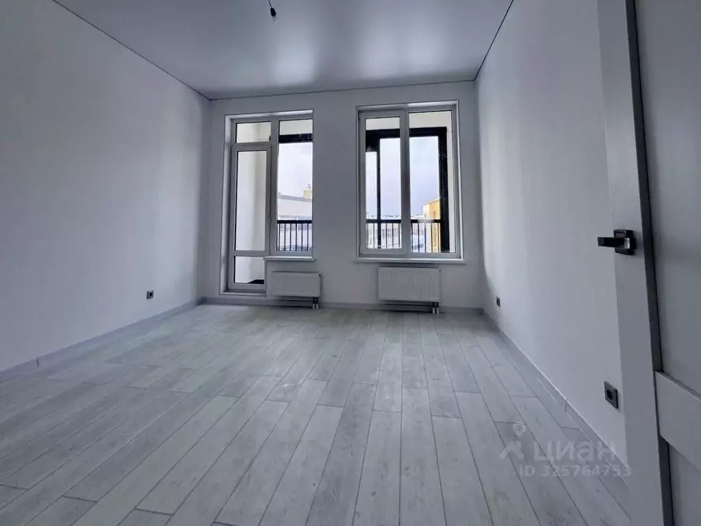 Студия Санкт-Петербург пос. Стрельна, просп. Буденного, 20к5 (24.7 м) - Фото 1