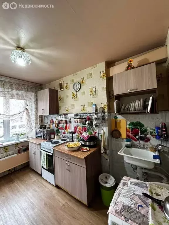 3-комнатная квартира: Комсомольск-на-Амуре, Водонасосная улица, 66 ... - Фото 1