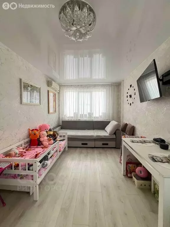 1-комнатная квартира: Волгоград, район Семь Ветров, бульвар 30-летия ... - Фото 1