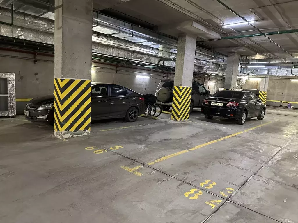 Гараж в Санкт-Петербург Яхтенная ул., 34 (13 м) - Фото 1