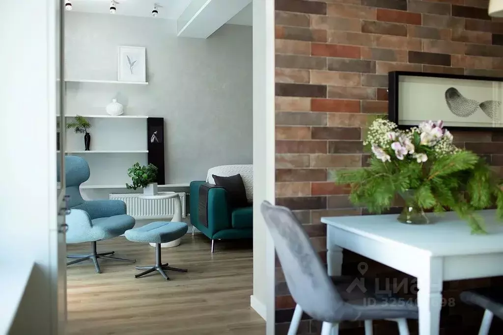 1-к кв. Кировская область, Киров ул. Героя Ивана Костина, 1 (70.0 м) - Фото 2