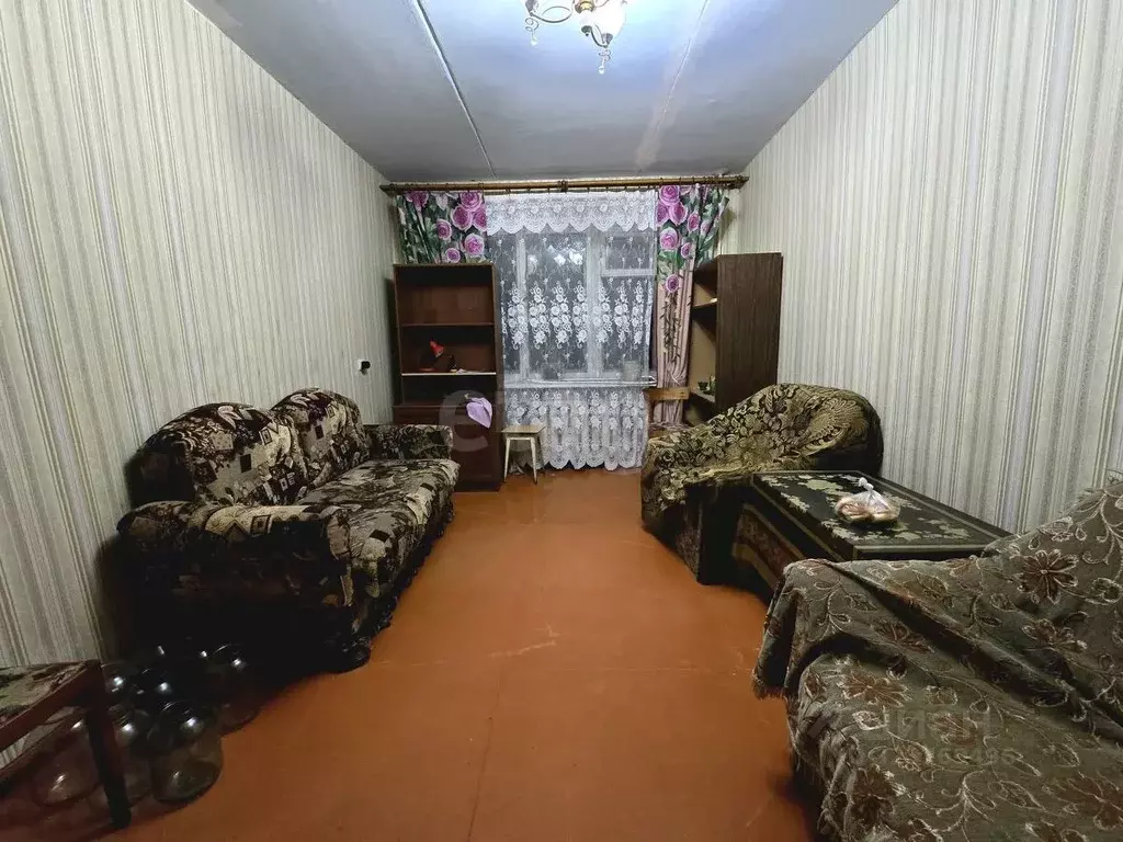 1-к кв. Брянская область, Карачев ул. Дзержинского, 8 (29.1 м) - Фото 1