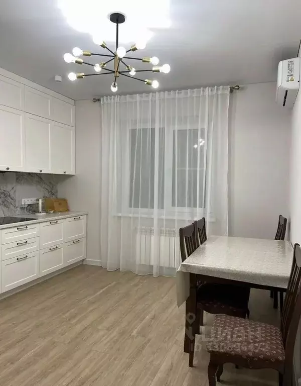 2-к кв. Астраханская область, Астрахань Аршанский пер., 4 (70.0 м) - Фото 2