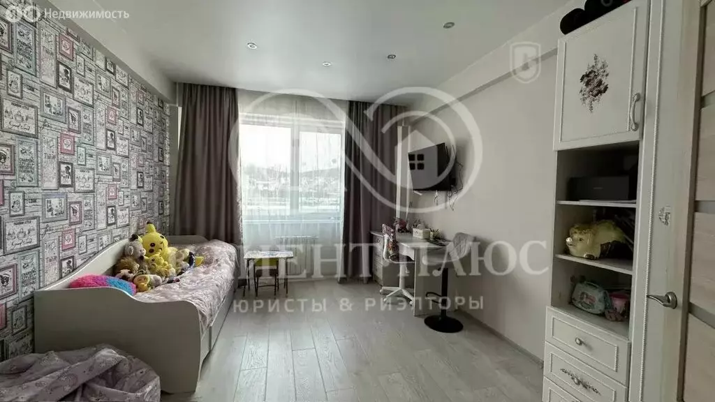 3-комнатная квартира: Южно-Сахалинск, проспект Мира, 556А (59.3 м) - Фото 1