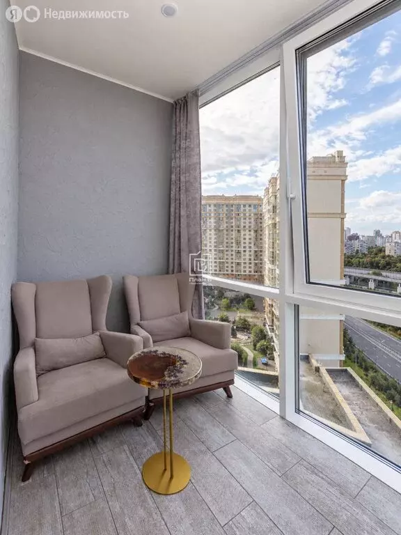 2-комнатная квартира: Москва, Мосфильмовская улица, 88к2с6 (82.5 м) - Фото 1