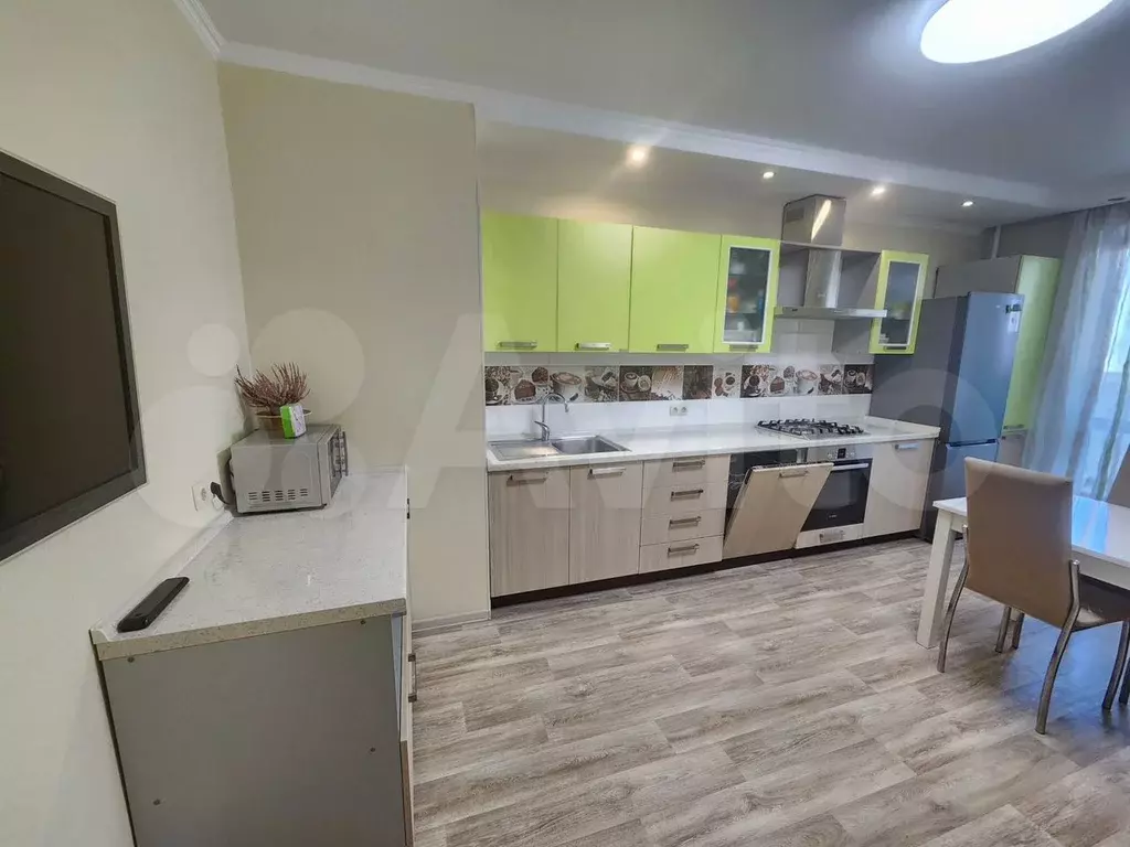 3-к. квартира, 80 м, 3/10 эт. - Фото 1