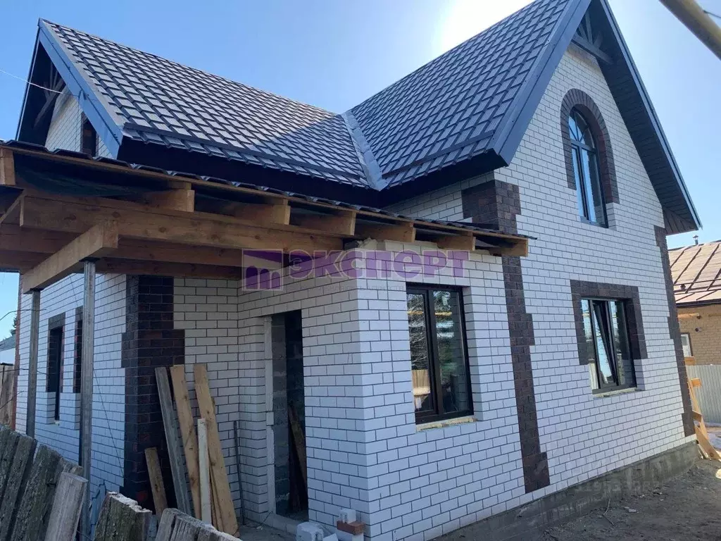 Дом в Тюменская область, Ялуторовск ул. Свободы, 82 (110 м) - Фото 0