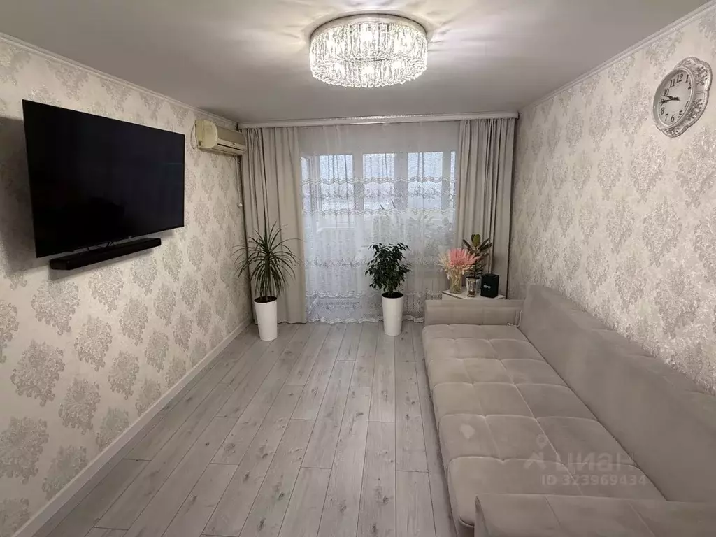 2-к кв. Волгоградская область, Волгоград ул. Рокоссовского, 56 (45.2 ... - Фото 1