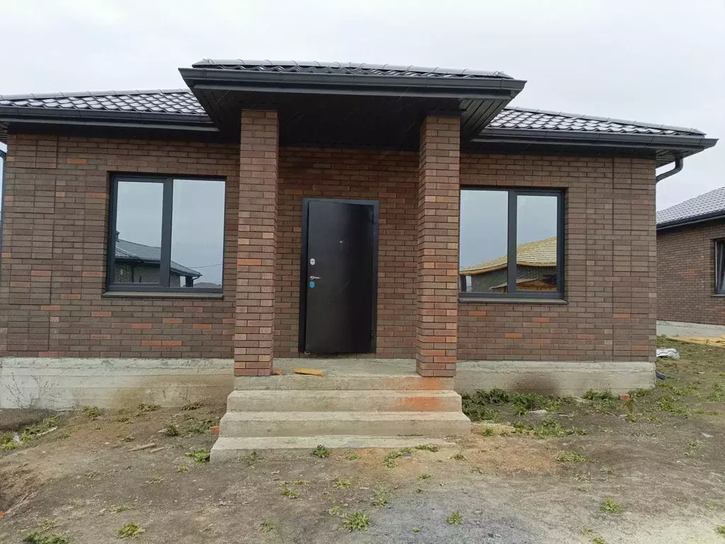 Дом в Ростовская область, Мясниковский район, Красный Крым хут.  (100 ... - Фото 1