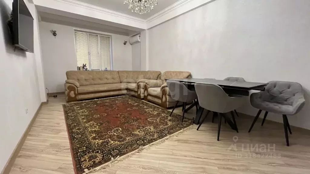 2-к кв. Дагестан, Махачкала ул. Хурукринская, 33 (70.0 м) - Фото 0
