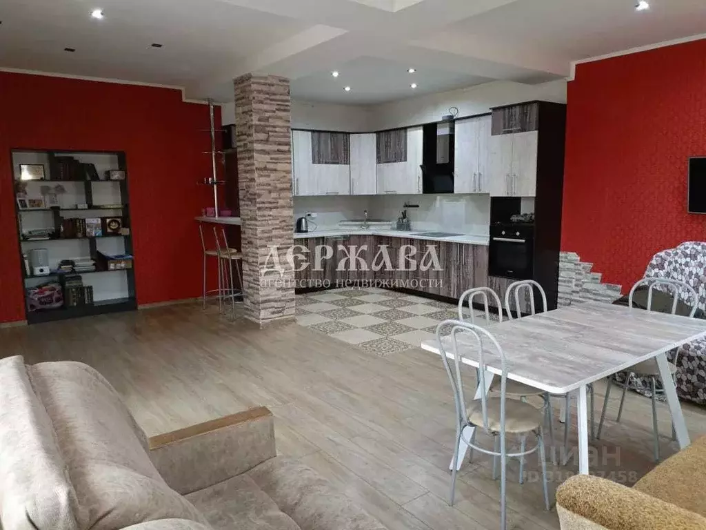 Дом в Белгородская область, Губкин ул. Павлика Морозова, 5 (195 м) - Фото 1
