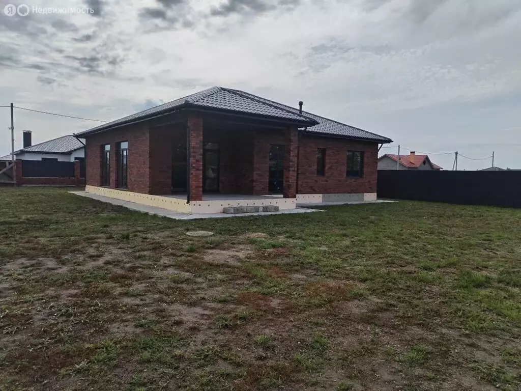 Дом в Ягодное, коттеджный посёлок Новое Ягодное, Орловская улица, 60 ... - Фото 0