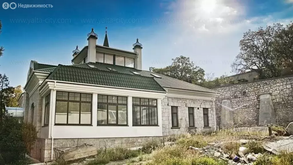 Дом в Алупка, улица Первого Мая, 3 (650 м) - Фото 0
