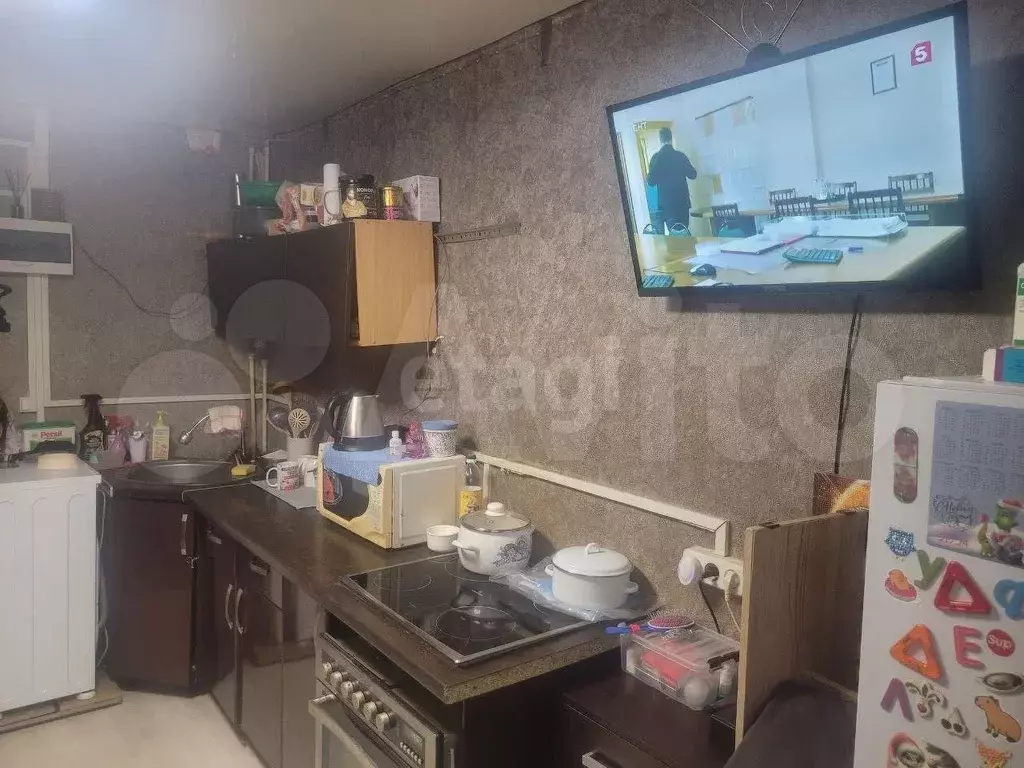 Комната 14 м в 1-к., 1/4 эт. - Фото 1