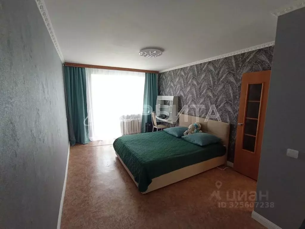 1-к кв. Тюменская область, Тюмень проезд Стахановцев, 3 (33.3 м) - Фото 1