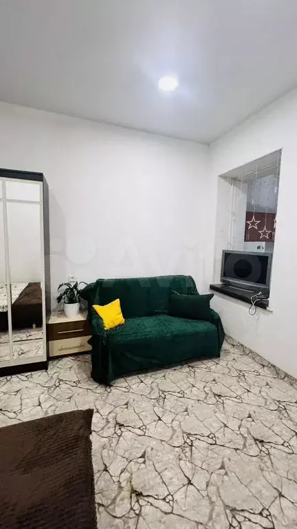Комната 28 м в 1-к., 1/2 эт. - Фото 1