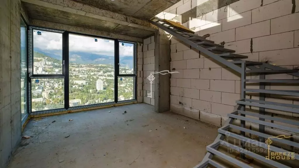 4-к кв. Крым, Ялта ул. Красноармейская, 36Бк4 (198.6 м) - Фото 1