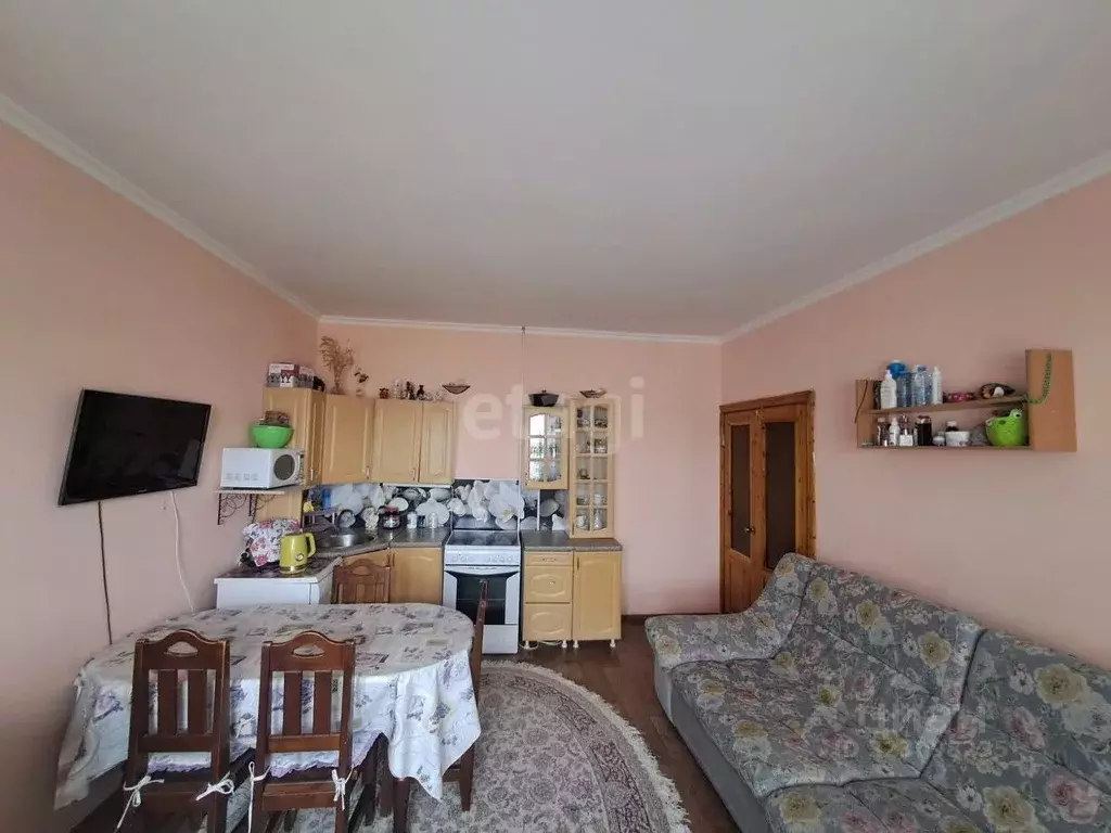 2-к кв. Ханты-Мансийский АО, Сургут просп. Мира, 19 (56.0 м) - Фото 0