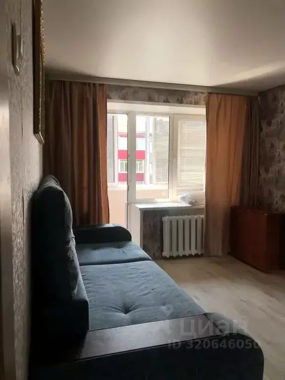 1-к кв. Башкортостан, Кумертау ул. Пушкина, 4 (30.0 м) - Фото 0
