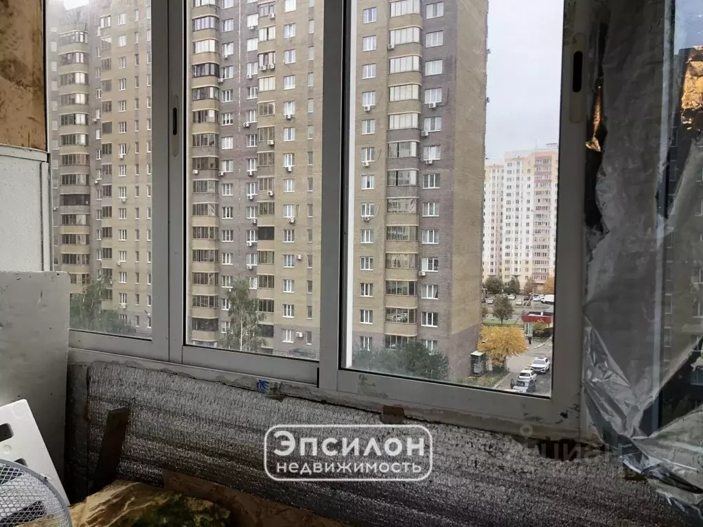 1-к кв. Курская область, Курск просп. Вячеслава Клыкова, 64 (37.8 м) - Фото 2