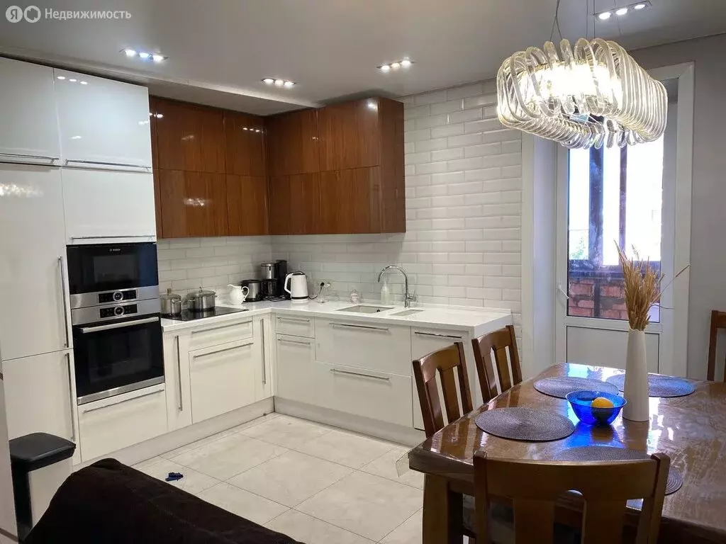 3-комнатная квартира: Иркутск, проезд Юрия Тена, 14/1 (75.4 м) - Фото 1