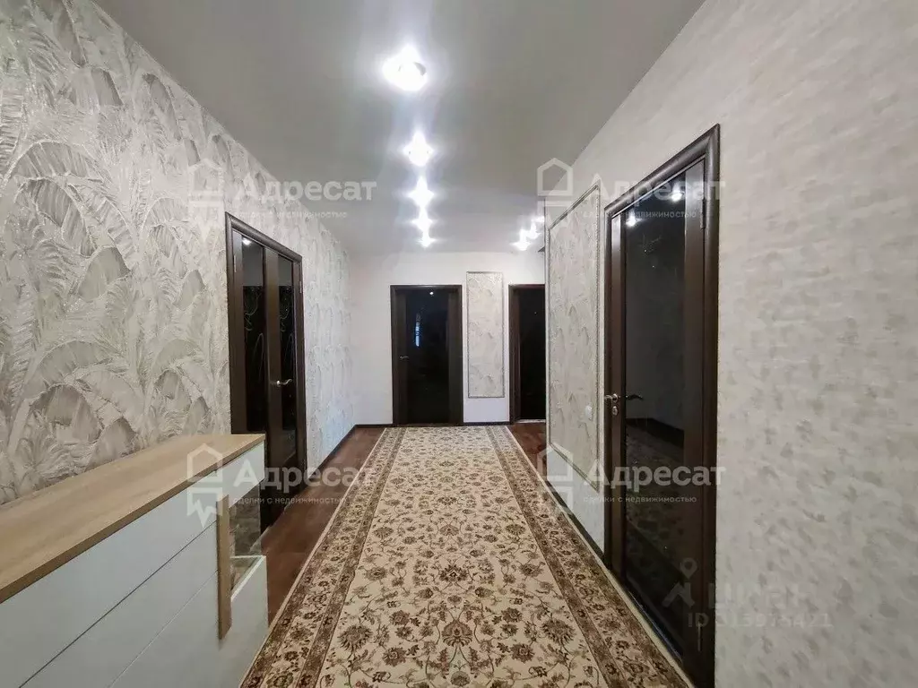 Дом в Волгоградская область, Волжский пер. Свободный (182 м) - Фото 0