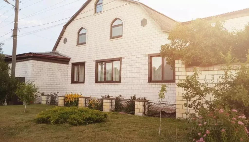 Дом в Брянская область, Климово рп ул. Северная (281 м) - Фото 1