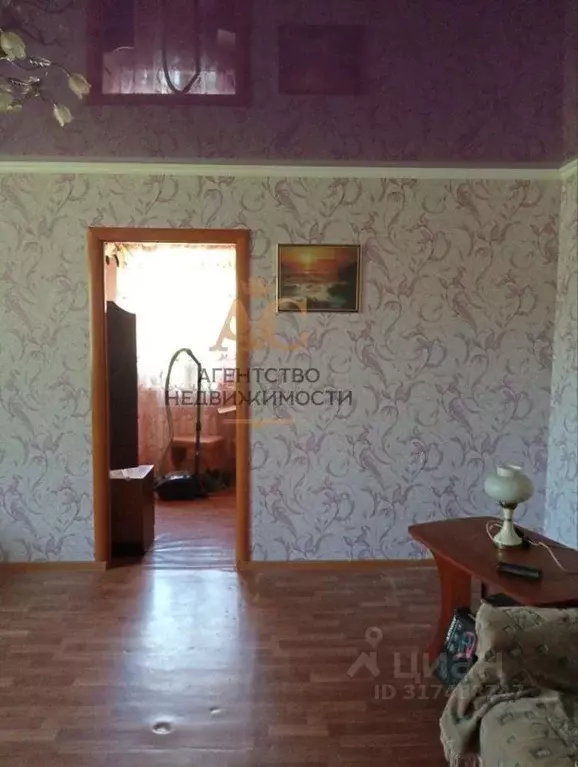 2-к кв. Крым, Кировское пгт ул. Новая, 7 (44.8 м) - Фото 0