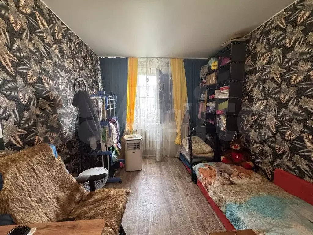 Комната 37 м в 2-к., 5/5 эт. - Фото 0
