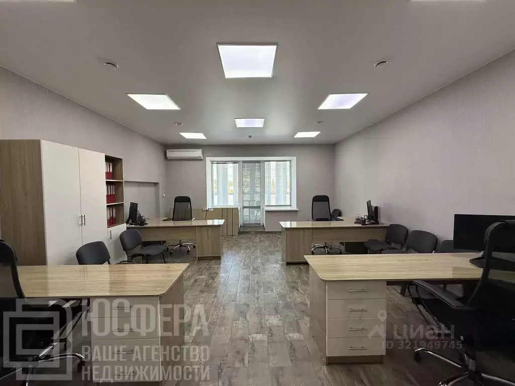 Офис в Волгоградская область, Волгоград Грушевская ул., 8 (94 м) - Фото 1