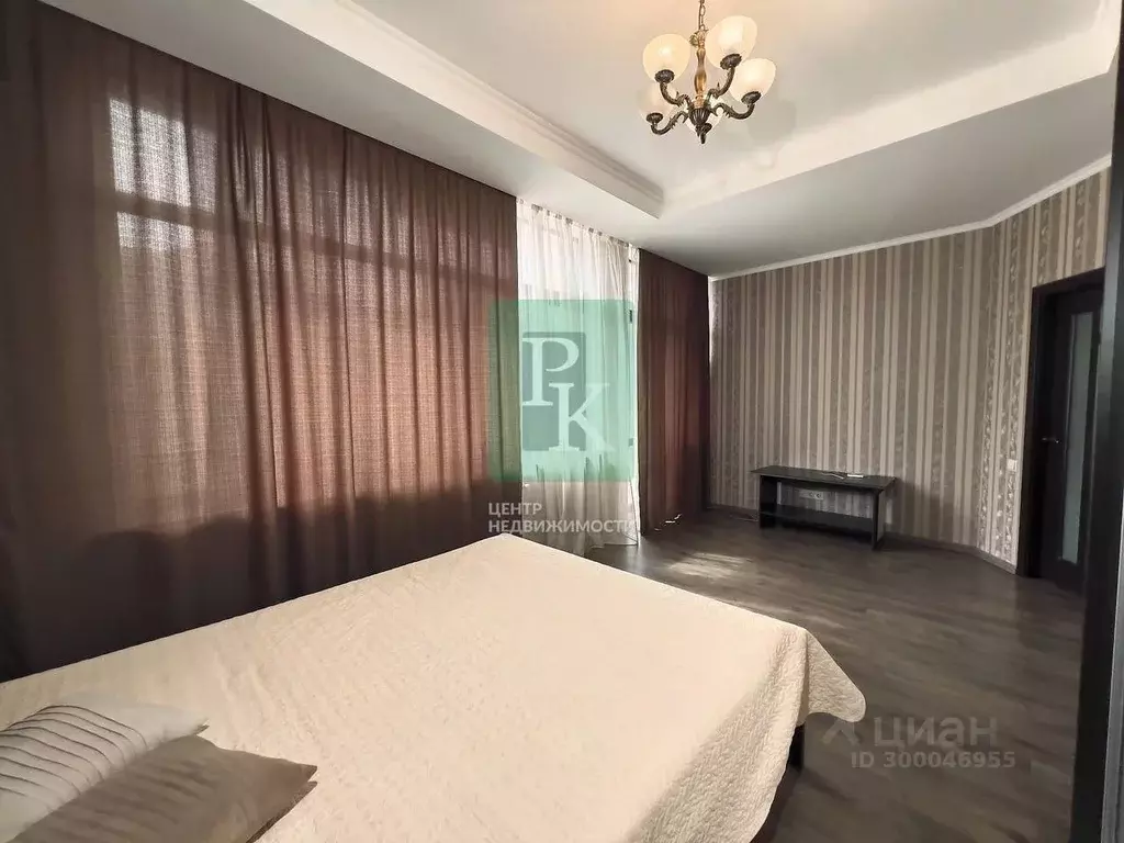 4-к кв. Севастополь ул. Степаняна, 10Б (177.7 м) - Фото 1