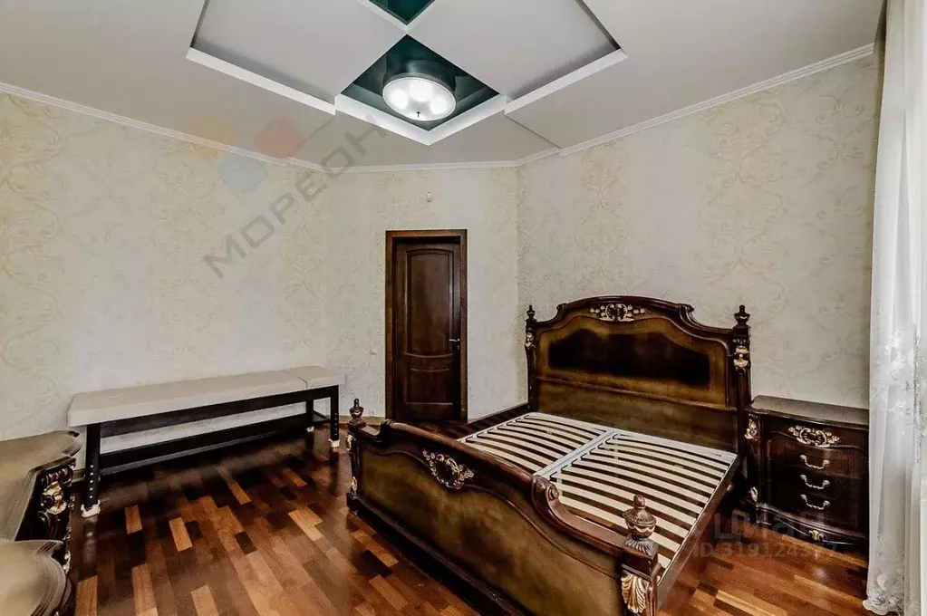 Дом в Краснодарский край, Краснодар ул. Краснознаменная, 48 (495 м) - Фото 1