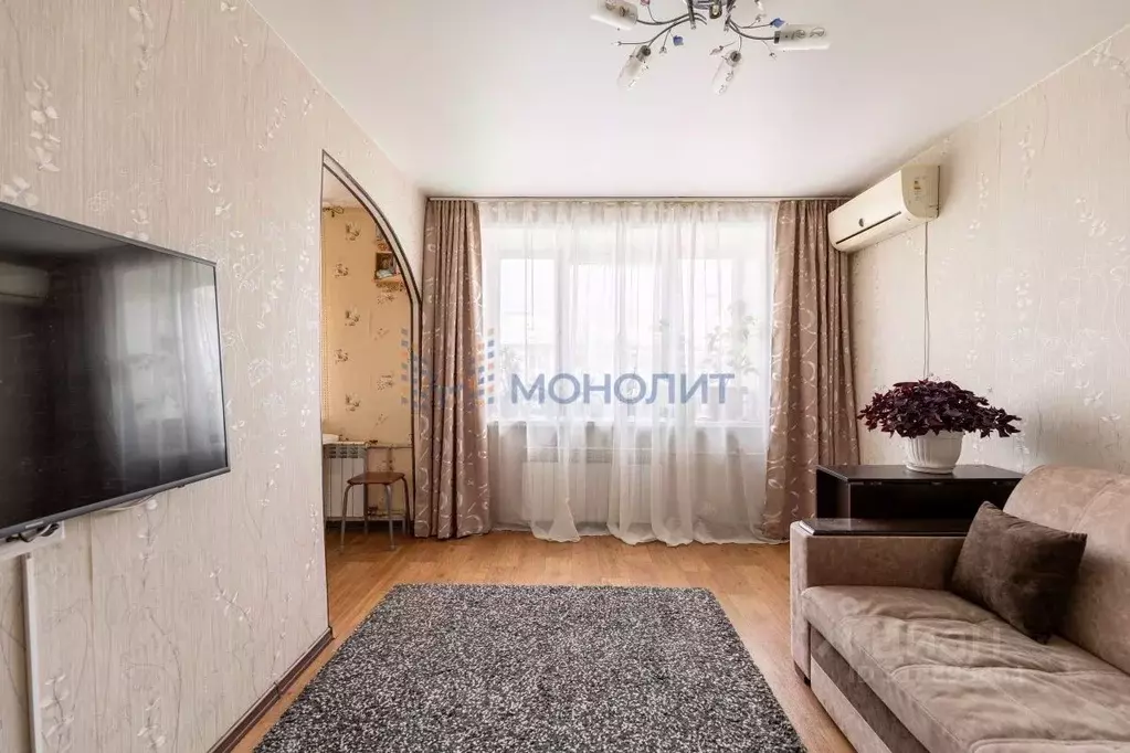 2-к кв. Нижегородская область, Нижний Новгород ул. Искры, 17 (44.7 м) - Фото 0
