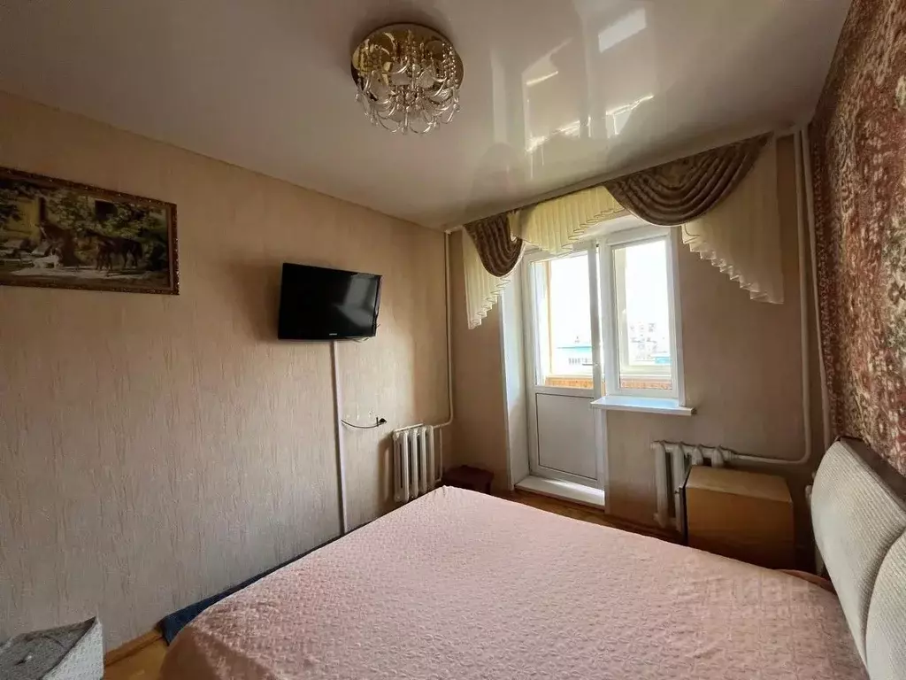 3-к кв. Удмуртия, Ижевск ул. 30 лет Победы, 4В (50.0 м) - Фото 1