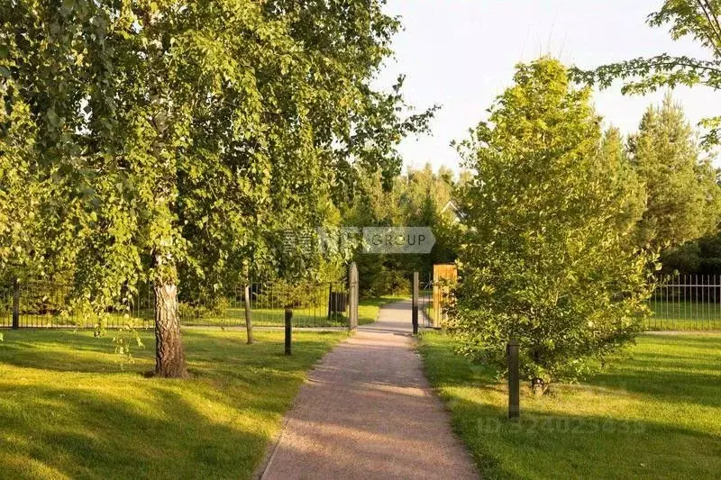 Участок в Московская область, Одинцовский городской округ, д. Раздоры ... - Фото 1